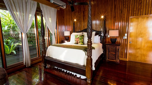 Dream House Grand Villa Schlafzimmer 1