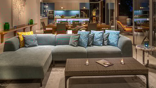 Eagles Nest Living room