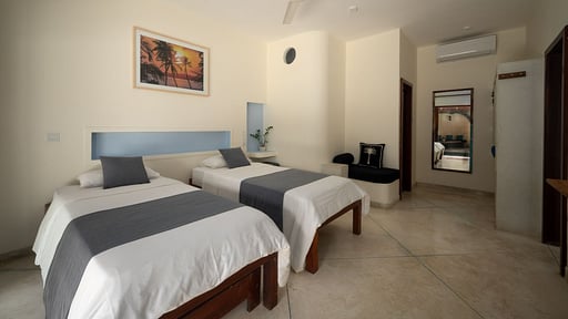 Ebb Jungalow Schlafzimmer 2