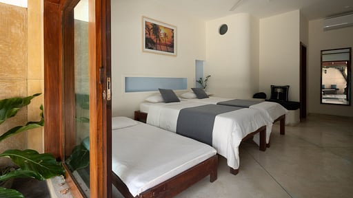 Ebb Jungalow Schlafzimmer 2