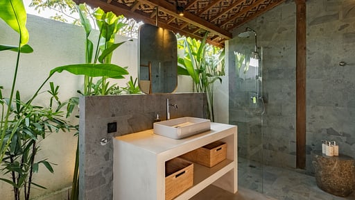 Eccica Villa Bedroom 4