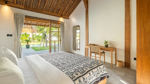 Eccica Villa Bedroom 2