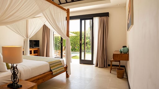 Echo Beach Duo Villa Dua Bedroom 1