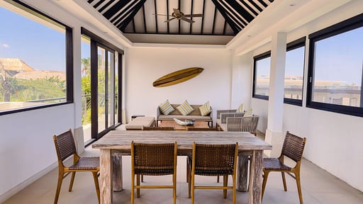 Echo Beach Duo Villa Dua Dining area