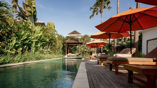 Echo Beach Duo Villa Empat Swimming pool