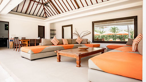 Echo Beach Duo Villa Empat Living room