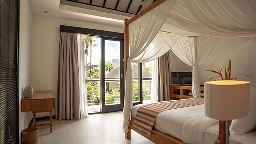 Echo Beach Duo Villa Empat Bedroom 3