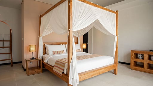 Echo Beach Duo Villa Enam Bedroom 3