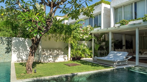 Eden Residence Swimming pool