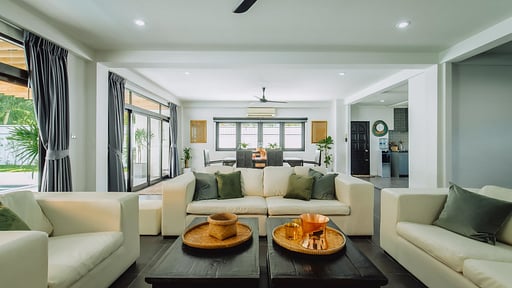 Eden Villa Living room 1