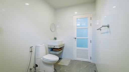 Eden Villa Bedroom 1