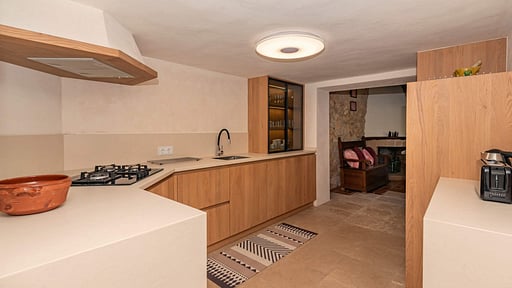 El Coste Felip Kitchen