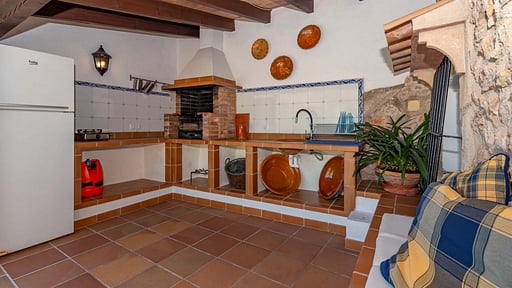 El Coste Felip BBQ equipment