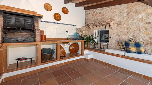 El Coste Felip BBQ equipment