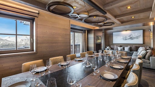 Chalet Elixir Dining area