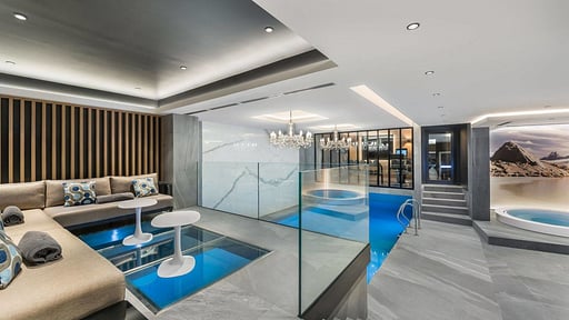 Chalet Elixir Swimming pool