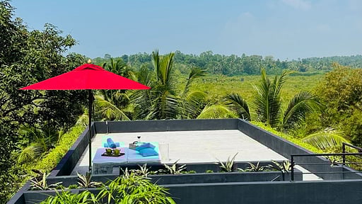 Ellies House Rooftop lounge