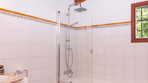 ELS GORGS PETIT Bedroom 2