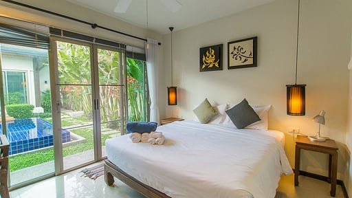 Emerald Villa Bedroom 2