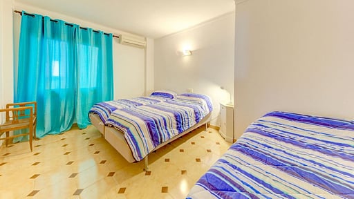 Emma Beachfront Apartment Bedroom 2