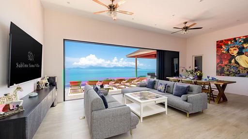 Empress W Villa Living room