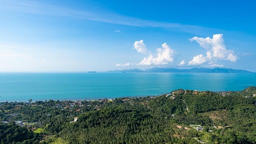 Empress W Villa Surroundings