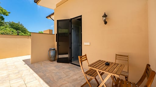 Empress W Villa Terrace/Veranda