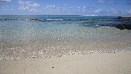 Eolia Beachfront Villa Beach