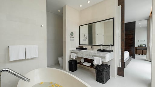 eqUILIBRIA Pool Villa Chambre 