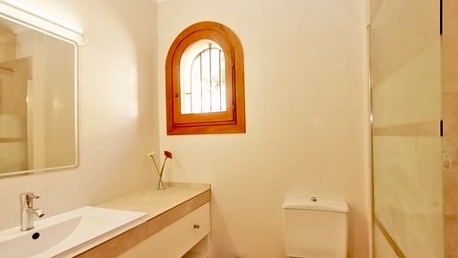 Es Faro House Спальня 2