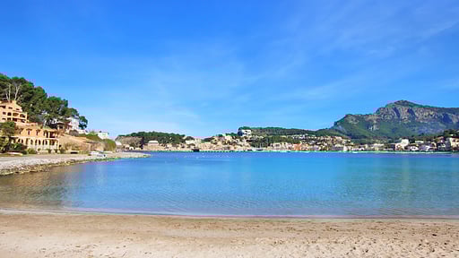 Es Faro House Пляж