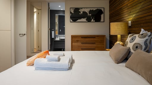 Escarpment House Bedroom 1