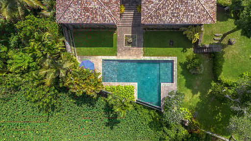 Etamba House Photos aériennes