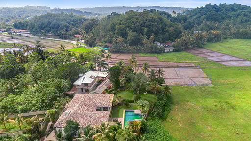 Etamba House Photos aériennes