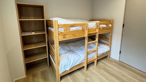 Everglow Chalet Bedroom 3