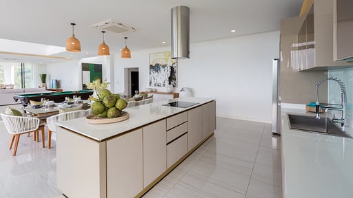 Faa Sang at Verano Residence Kitchen