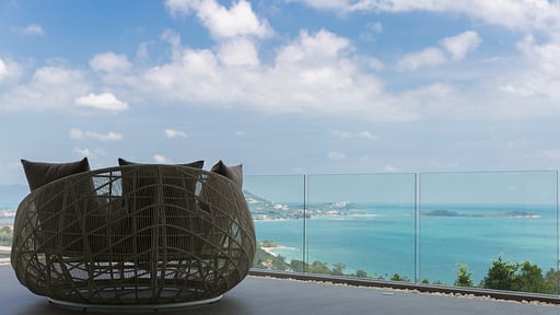 Faa Sang at Verano Residence Terrace/Veranda