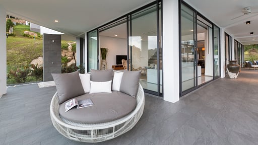 Faa Sang at Verano Residence Terrace/Veranda