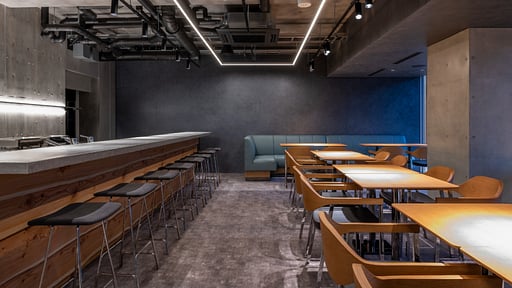 Fenix Furano Deluxe Apartment Dining area