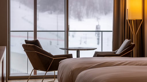 Fenix Furano Deluxe Apartment Bedroom 2