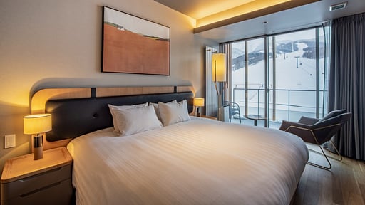 Fenix Furano Penthouse Suite Bedroom 1