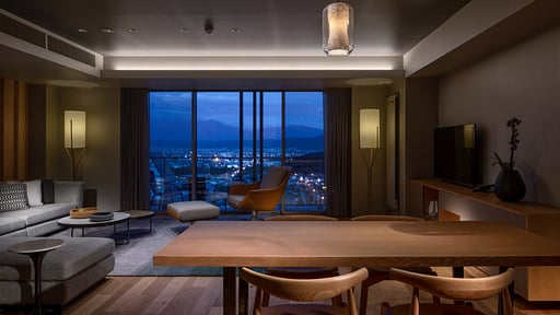 Fenix Furano Penthouse Suite Dining area