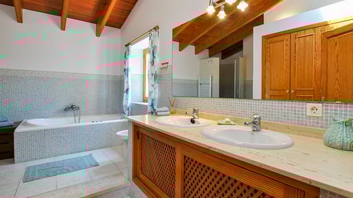 Finca Baragrania Bedroom 1