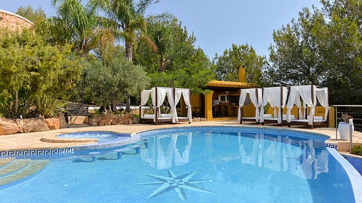 Finca Bella Forada Swimming pool