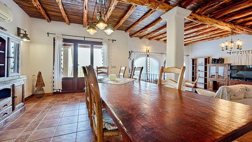 Finca Bella Forada Dining area