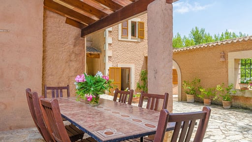 Finca Cala Dor Dining area