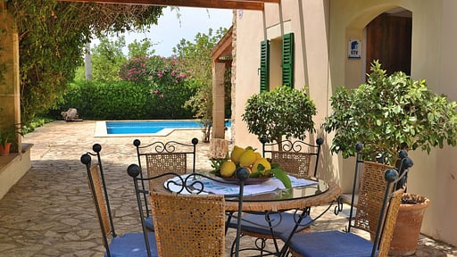 Finca Can Blanc Essecke 1