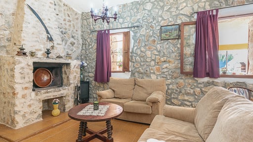 Finca Can Calistro Гостиная