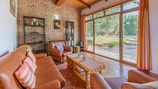 Finca Can Lluc Гостиная 2