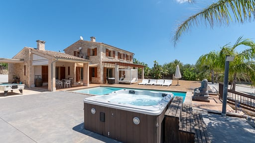 Finca Can Oliva Schwimmbad